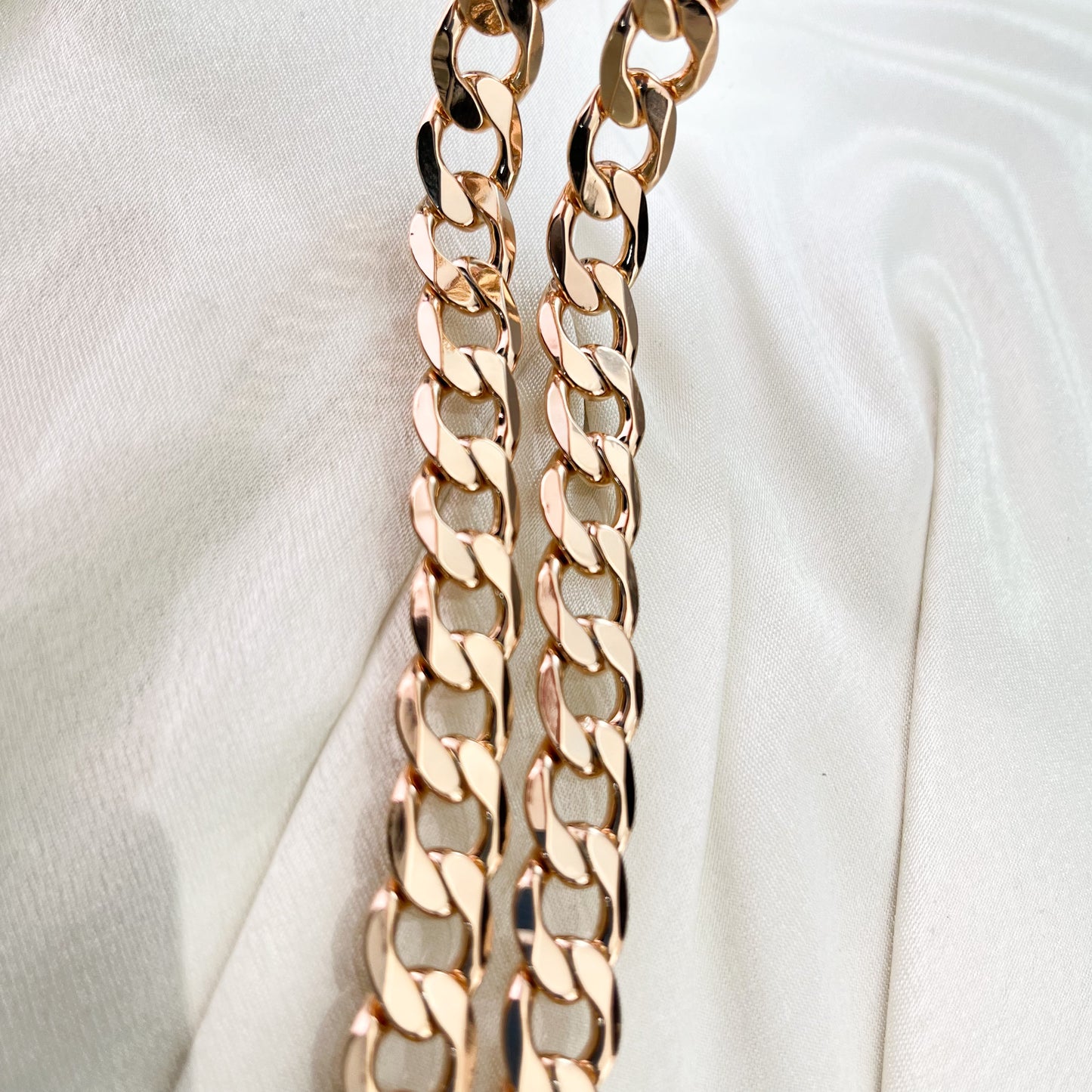 Gold-plated Curb Chain 48 cm | jewelry store beautiquepoint.com